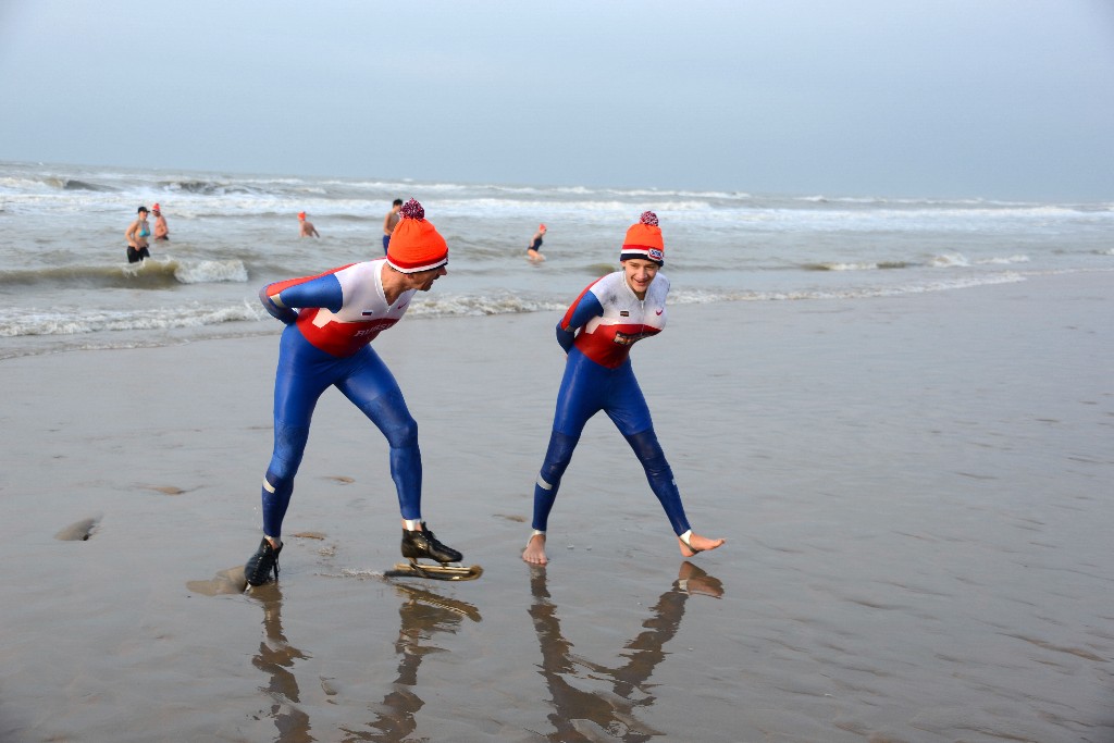 ../Images/Nieuwjaarsduik Nederzandt 2015 127.jpg